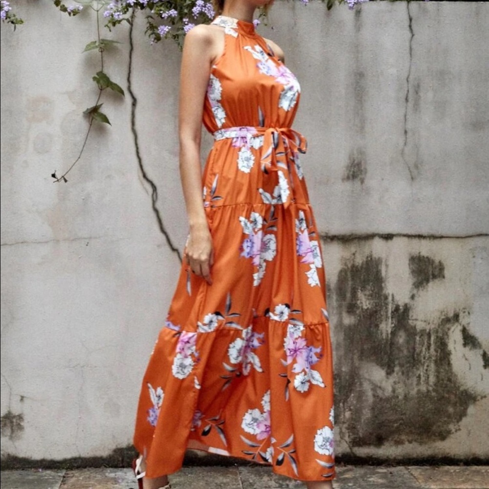 Halter maxi dress - Picture 3 of 5